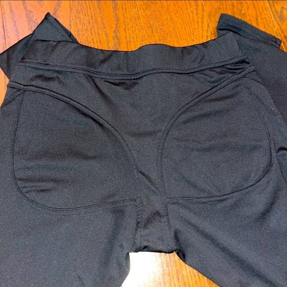 NWOT Thick Black Solid Leggings Workout Clothing Elastic Slim Pants Push Up Sz M - Picture 3 of 4